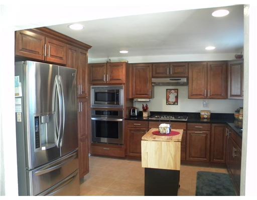 904 First Street Irwin, PA 15642 - Photo 6 of 18 Kitchen.