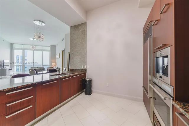 $8,250 | 15901 Collins Avenue, Unit 4203, Sunny Isles Beach, FL 33160
