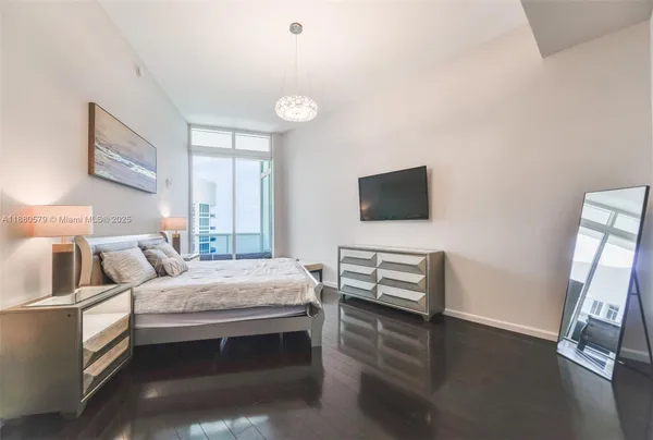 $8,250 | 15901 Collins Avenue, Unit 4203, Sunny Isles Beach, FL 33160