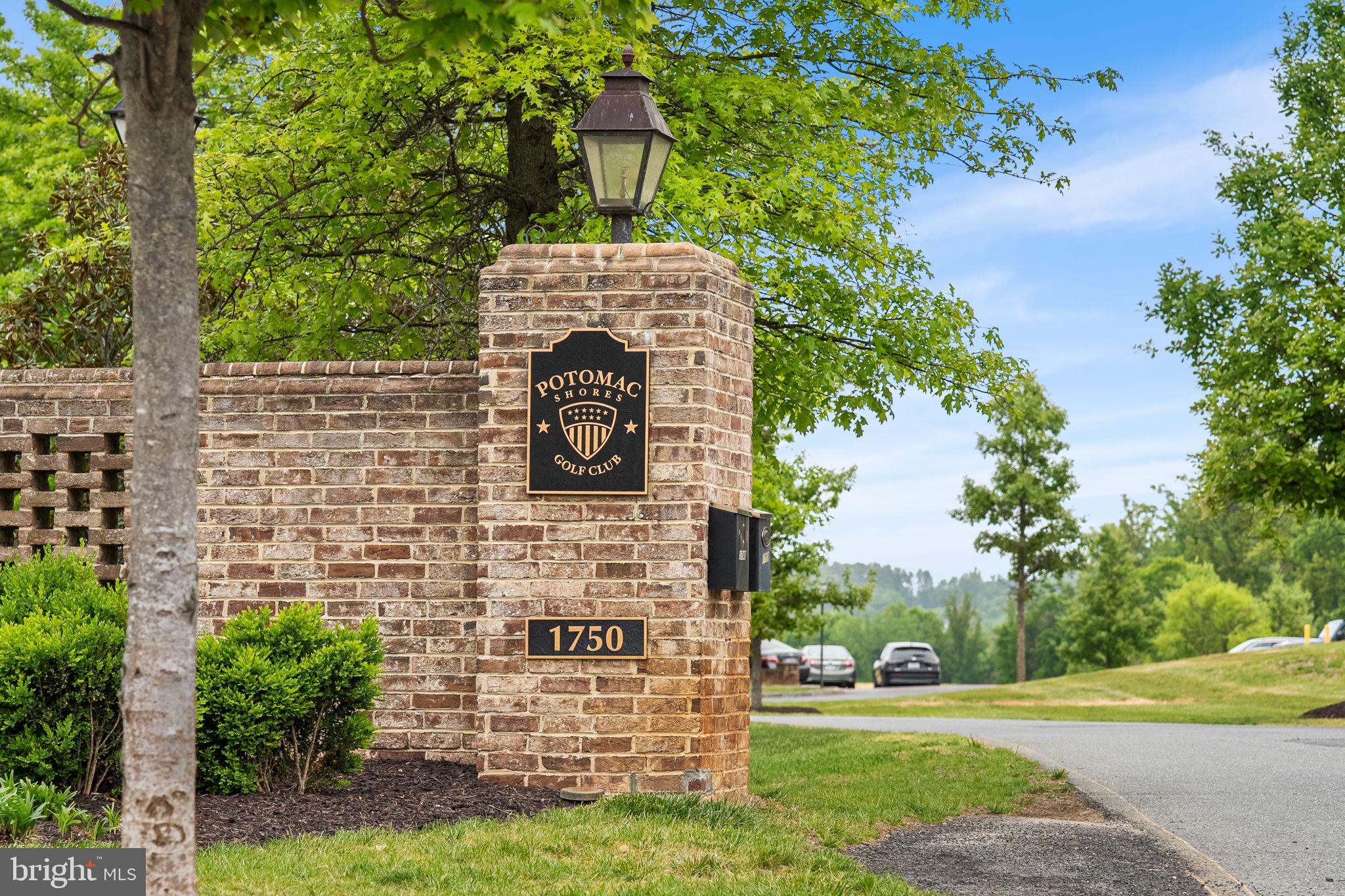 18120 Moss Garden Road Dumfries, VA 22026 - Photo 48 of 54 Community Golf