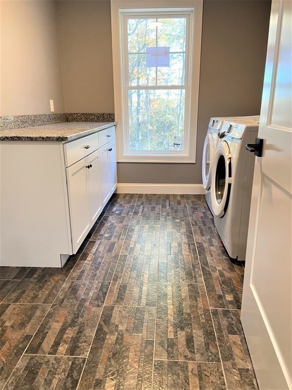 244 North Brayton Road Tiverton, RI 02878 - Photo 18 of 40 Gallery Image 18