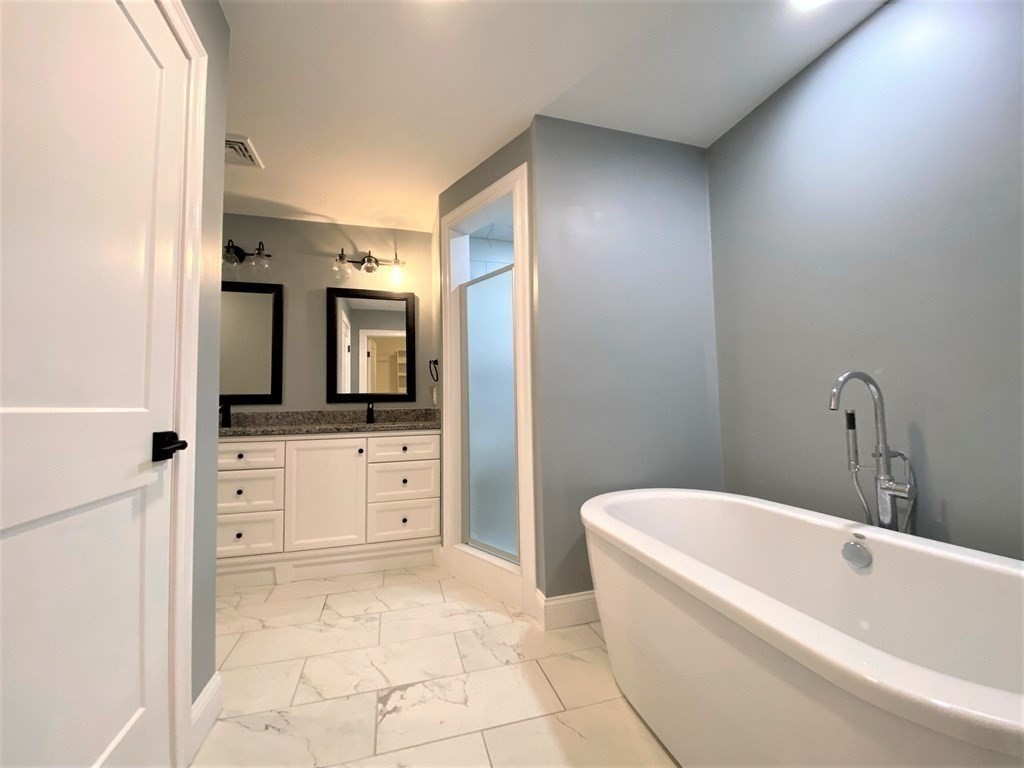 244 North Brayton Road Tiverton, RI 02878 - Photo 30 of 40 Gallery Image 30