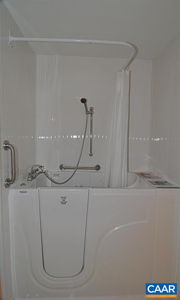 1576 Old Brook Road Charlottesville, VA 22901 - Photo 17 of 42 a bathroom with a shower