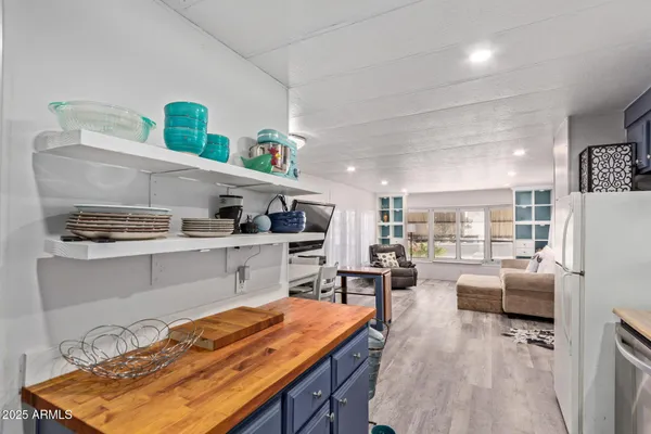 $21,000 | 4065 East University Drive, Unit 76, Mesa, AZ 85205