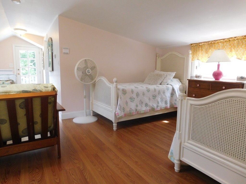 416 Annable Point Road Centerville, MA 02632 - Photo 5 of 8 Gallery Image 5