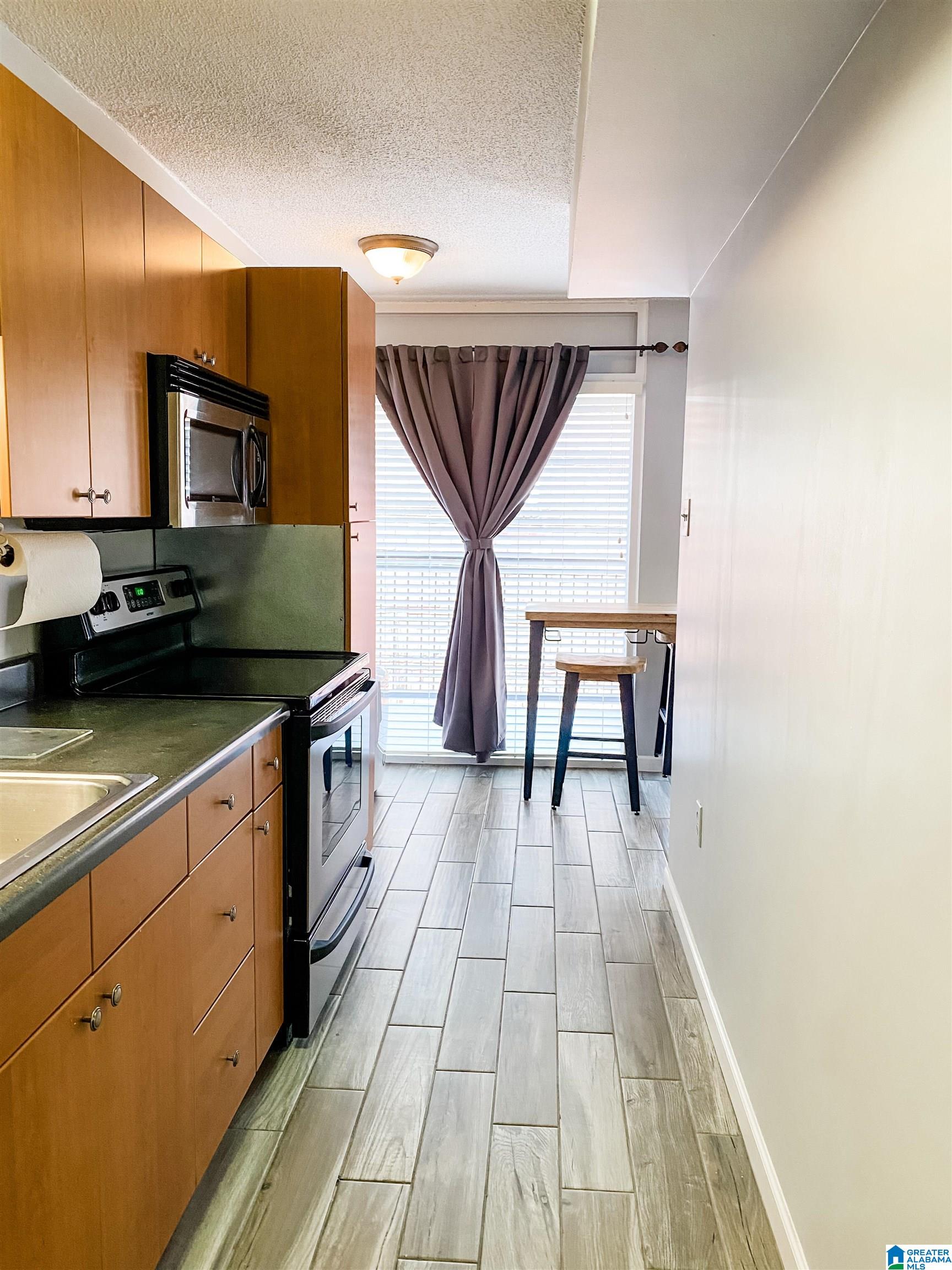2990 Rhodes Circle South, Unit 315 Birmingham, AL 35205 - Photo 12 of 20 Gallery Image 12