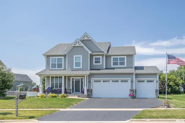 $499,990 | 11 Faiths Way, Bettendorf, IA 52722