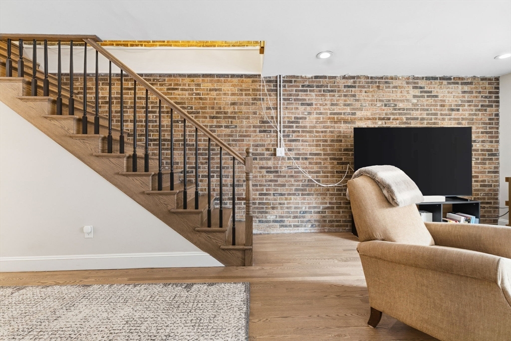 159 Salem Street, Unit 4 Boston, MA 02113 - Photo 3 of 26