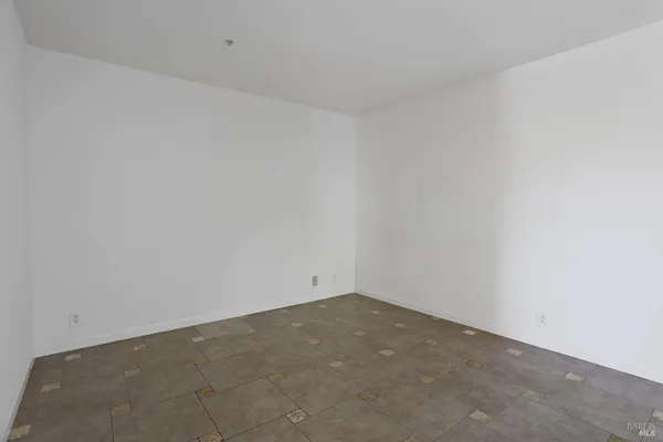 $2,450 | 219 Sea Crest Circle, Vallejo, CA 94590