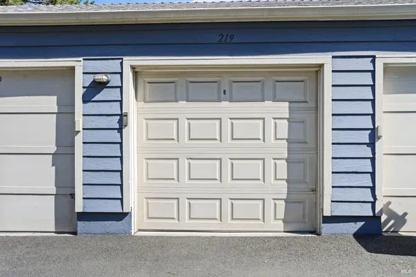 $2,450 | 219 Sea Crest Circle, Vallejo, CA 94590