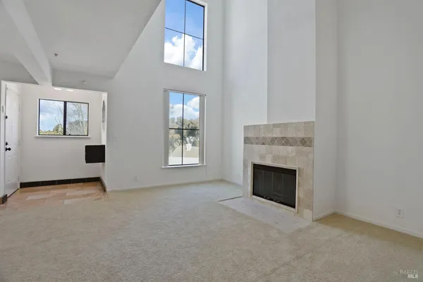 $2,450 | 219 Sea Crest Circle, Vallejo, CA 94590