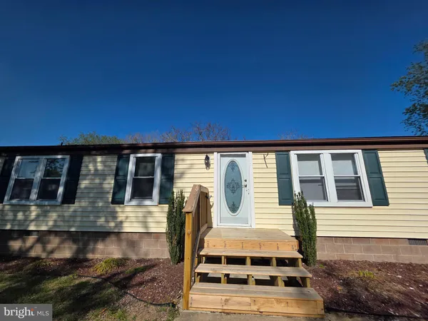 $260,000 | 150 West Street, Magnolia, DE 19962
