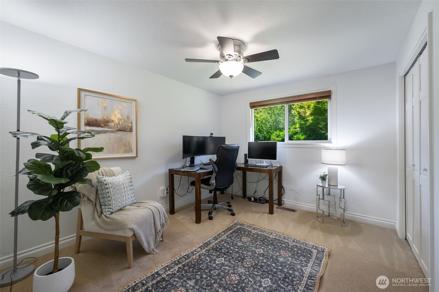 12328 Issaquah-Hobart Road Southeast Issaquah, WA 98027 - Photo 21 of 40