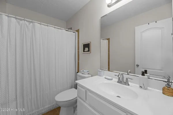 $2,050 | 105 Patriot Court, Havelock, NC 28532