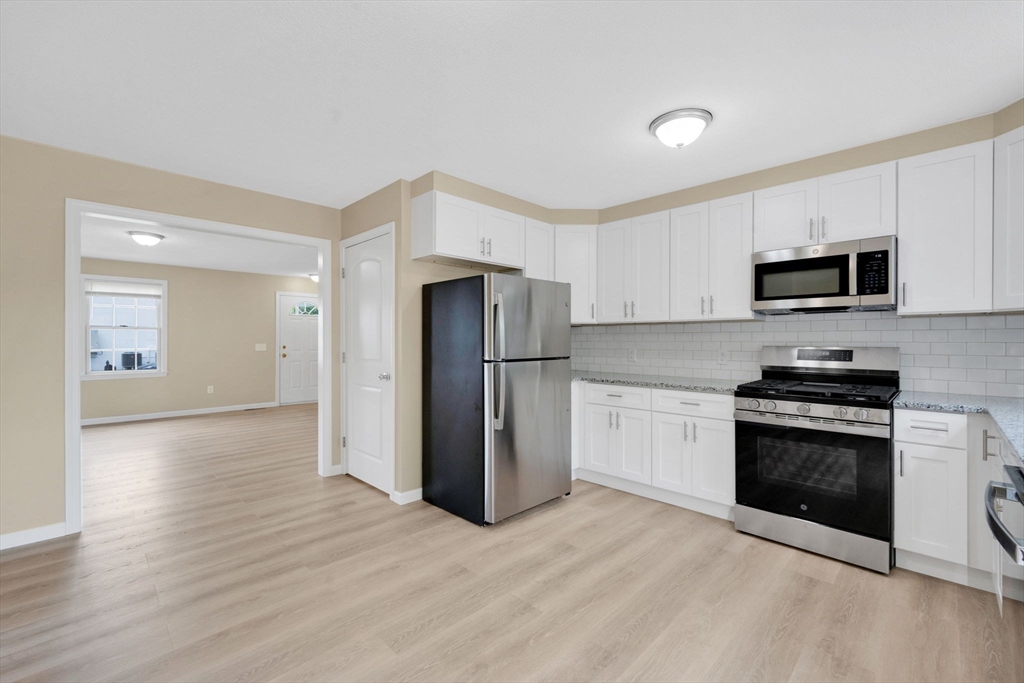 19-21 Biddle Street Springfield, MA 01129 - Photo 5 of 32