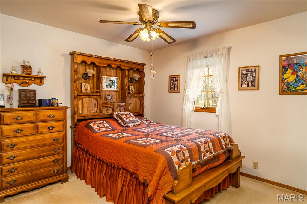 531 Pickles Ford Road St. Clair, MO 63077 - Photo 12 of 37