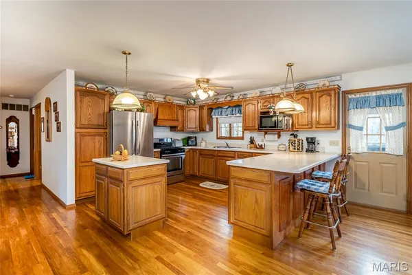 $475,000 | 531 Pickles Ford Road, St. Clair, MO 63077