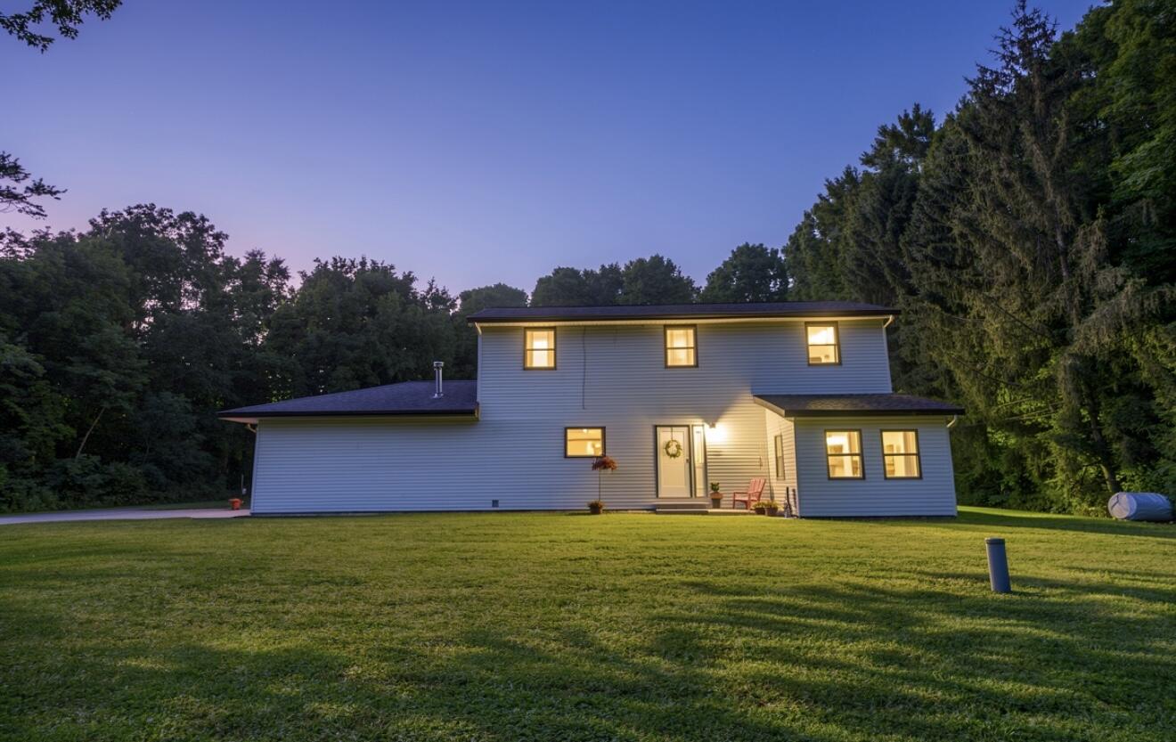1725 Irvin Road Lima, OH 45807 - Photo 2 of 48 IMG_8042