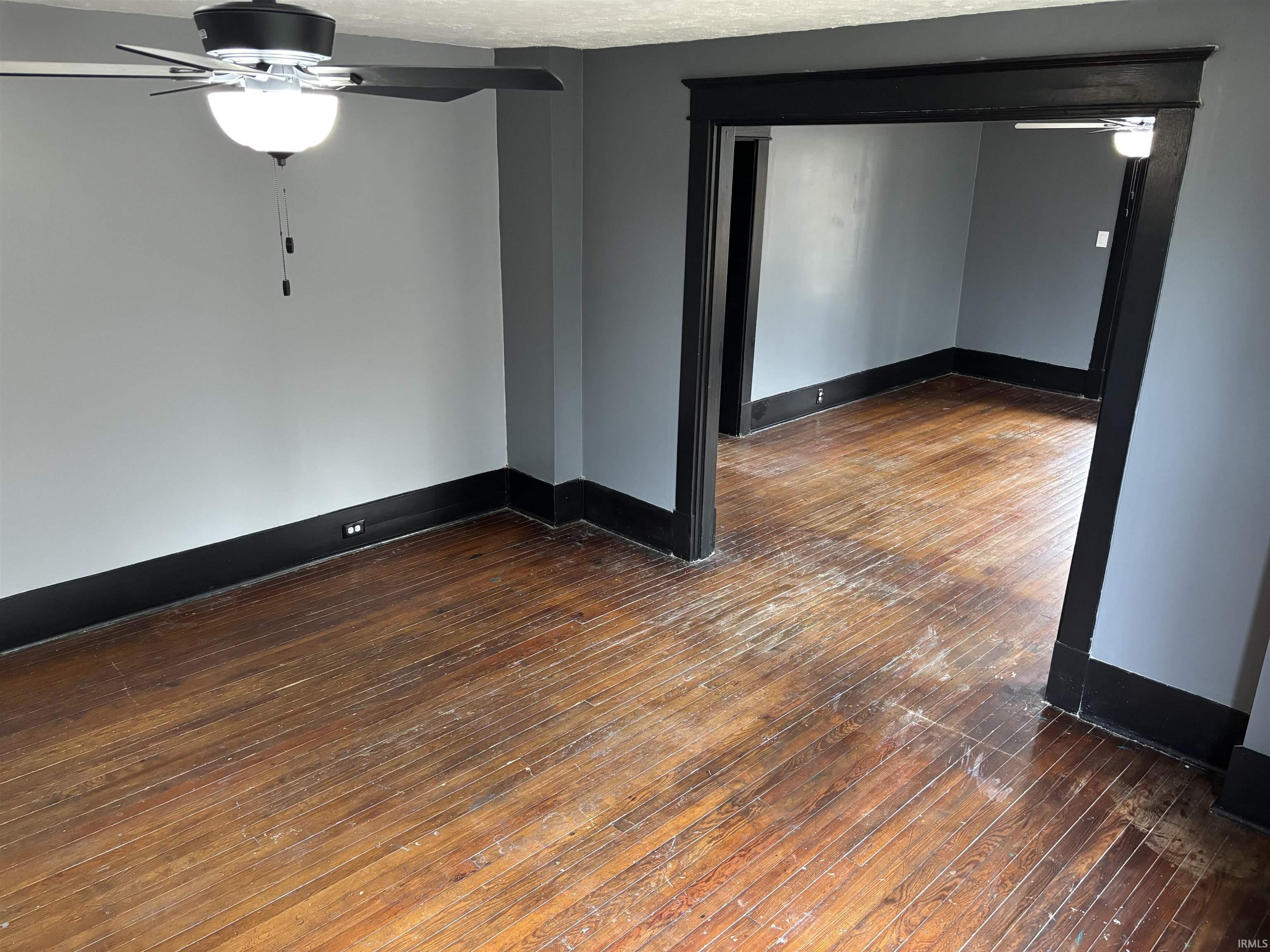 620 Main Street Grandview, IN 47615 - Photo 6 of 20