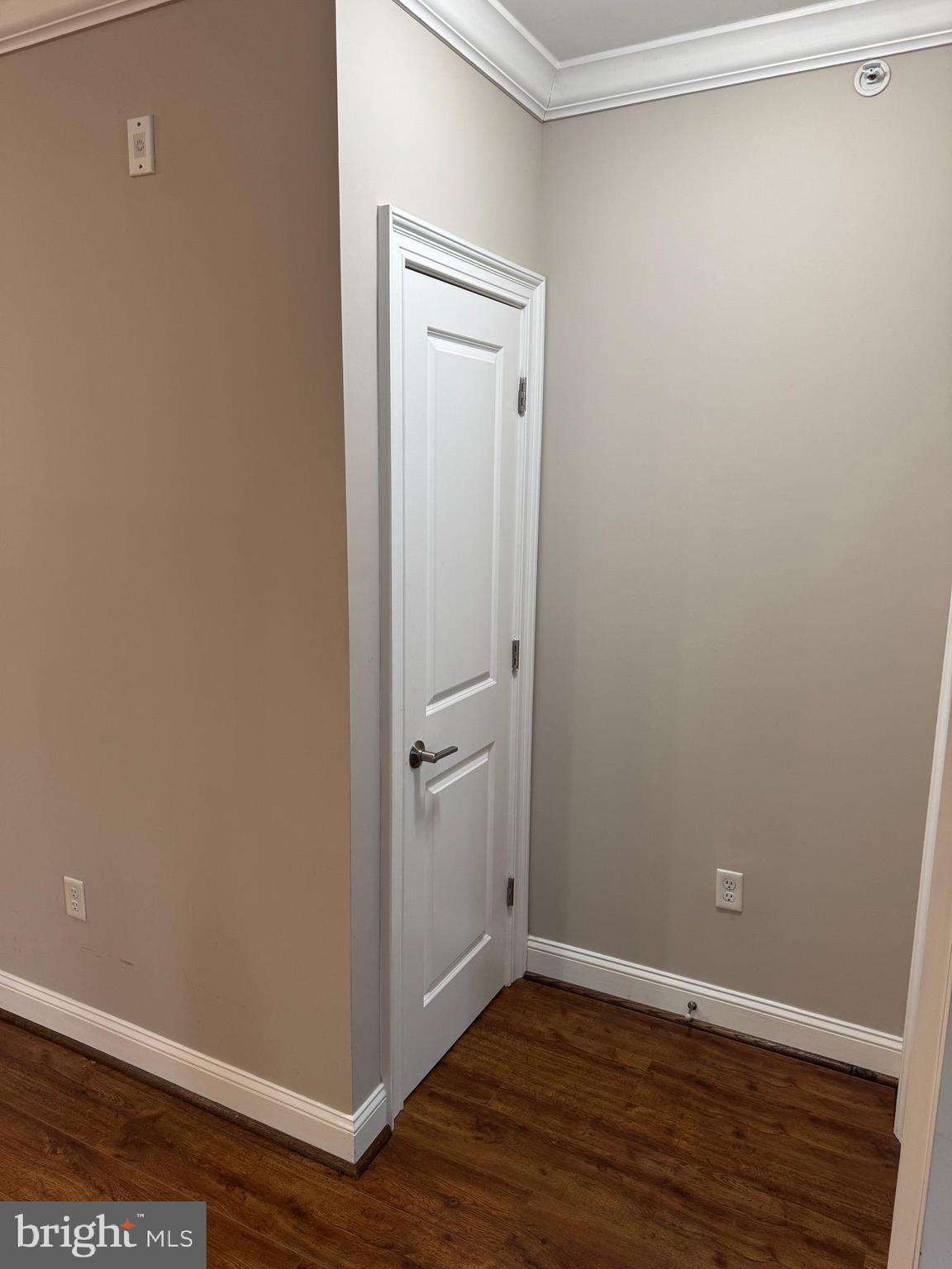6301 Edsall Road, Unit 102 Alexandria, VA 22312 - Photo 13 of 24 a view of an empty room
