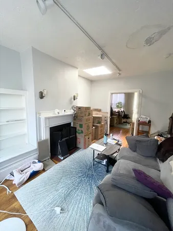 $3,250 | 45 Garden Street, Unit 7, Boston, MA 02114