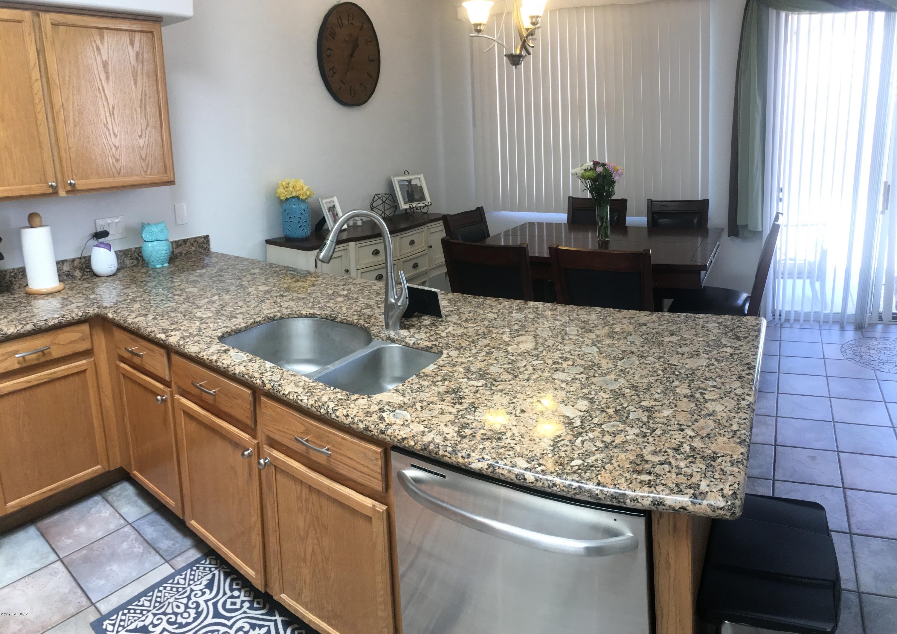 11300 North Sawtooth Road Tucson, AZ 85737 - Photo 10 of 45 Gallery Image 10