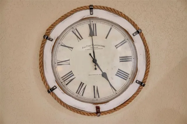 $270,000 | 36750 US Highway 19 North, Unit 2763, Palm Harbor, FL 34683