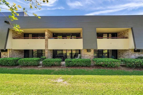 $270,000 | 36750 US Highway 19 North, Unit 2763, Palm Harbor, FL 34683