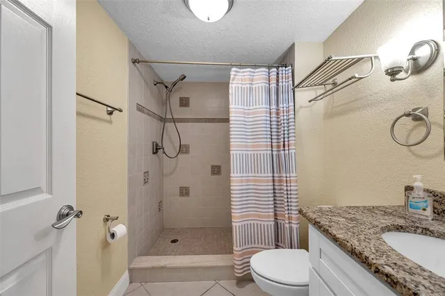 $270,000 | 36750 US Highway 19 North, Unit 2763, Palm Harbor, FL 34683