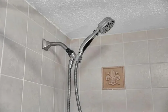 $270,000 | 36750 US Highway 19 North, Unit 2763, Palm Harbor, FL 34683