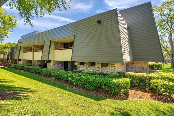 $270,000 | 36750 US Highway 19 North, Unit 2763, Palm Harbor, FL 34683
