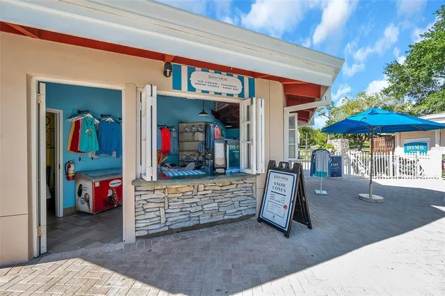 $270,000 | 36750 US Highway 19 North, Unit 2763, Palm Harbor, FL 34683