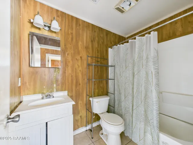 $850 | 111 Sternberg Drive, Lafayette, LA 70506