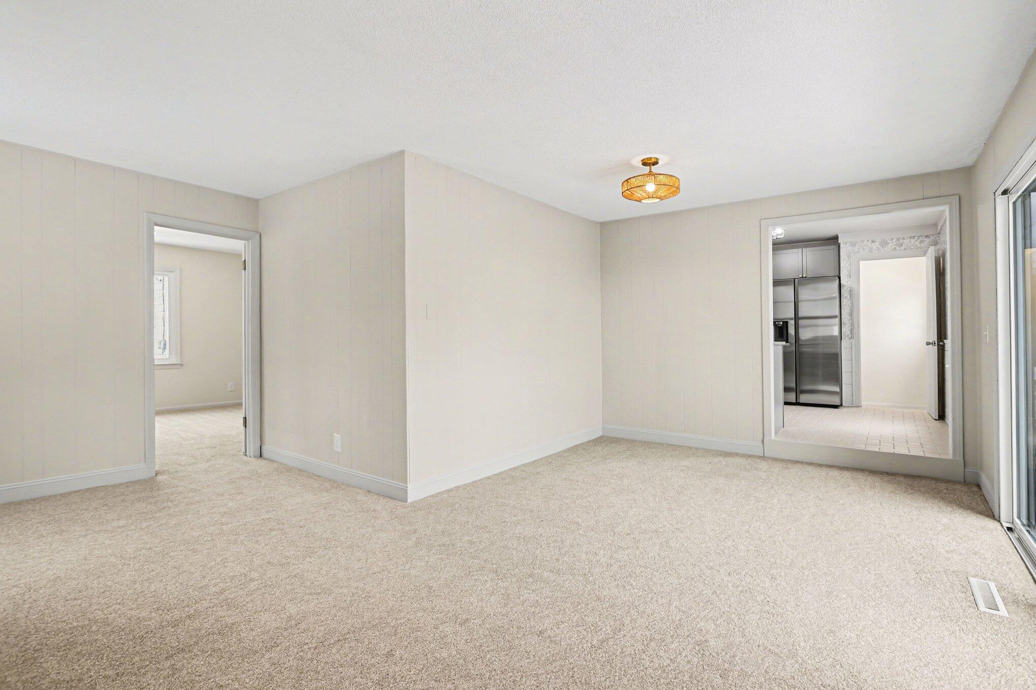 1209 Mohawk Lane St. Joseph, MI 49085 - Photo 12 of 32 011_file_4430