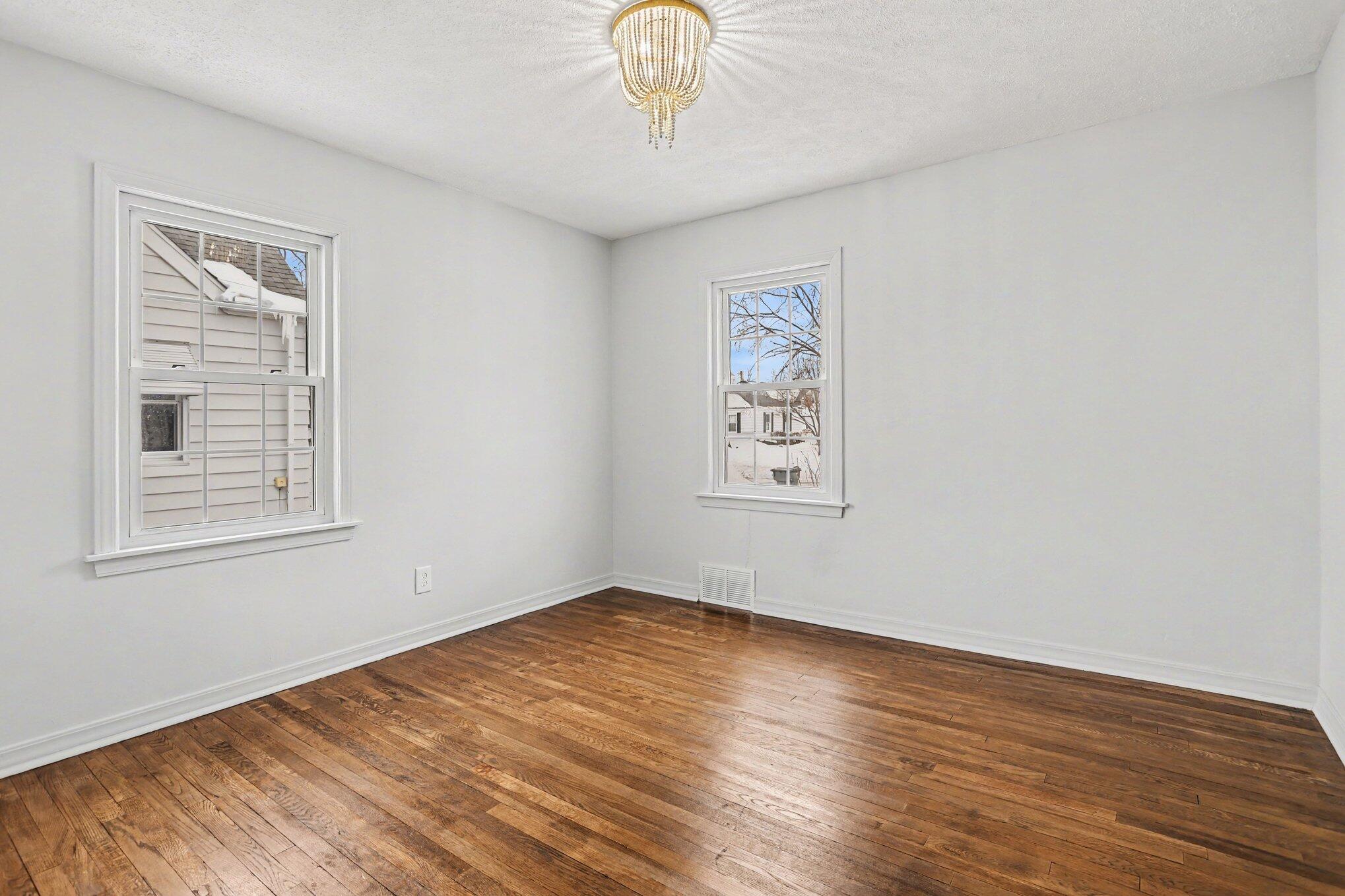 1209 Mohawk Lane St. Joseph, MI 49085 - Photo 18 of 32 018_file_8207