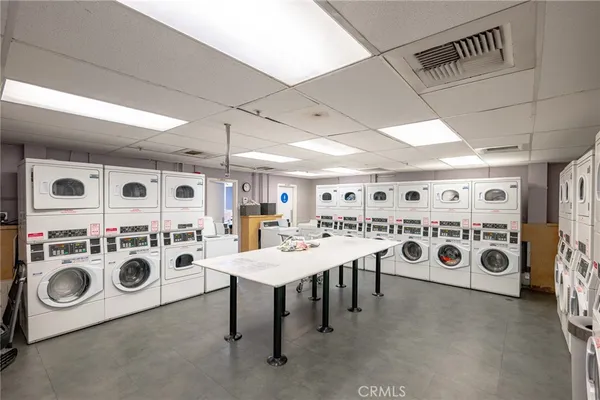 $4,200 | 2160 Century, Unit 1002, Los Angeles, CA 90067