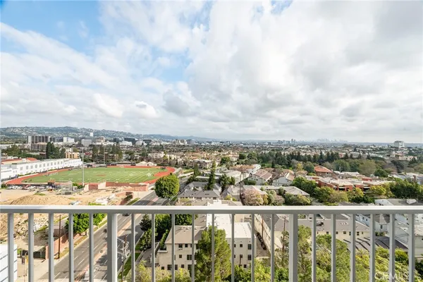 $4,200 | 2160 Century, Unit 1002, Los Angeles, CA 90067