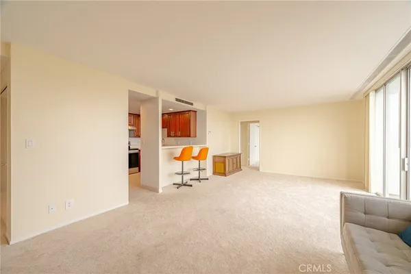$4,200 | 2160 Century, Unit 1002, Los Angeles, CA 90067