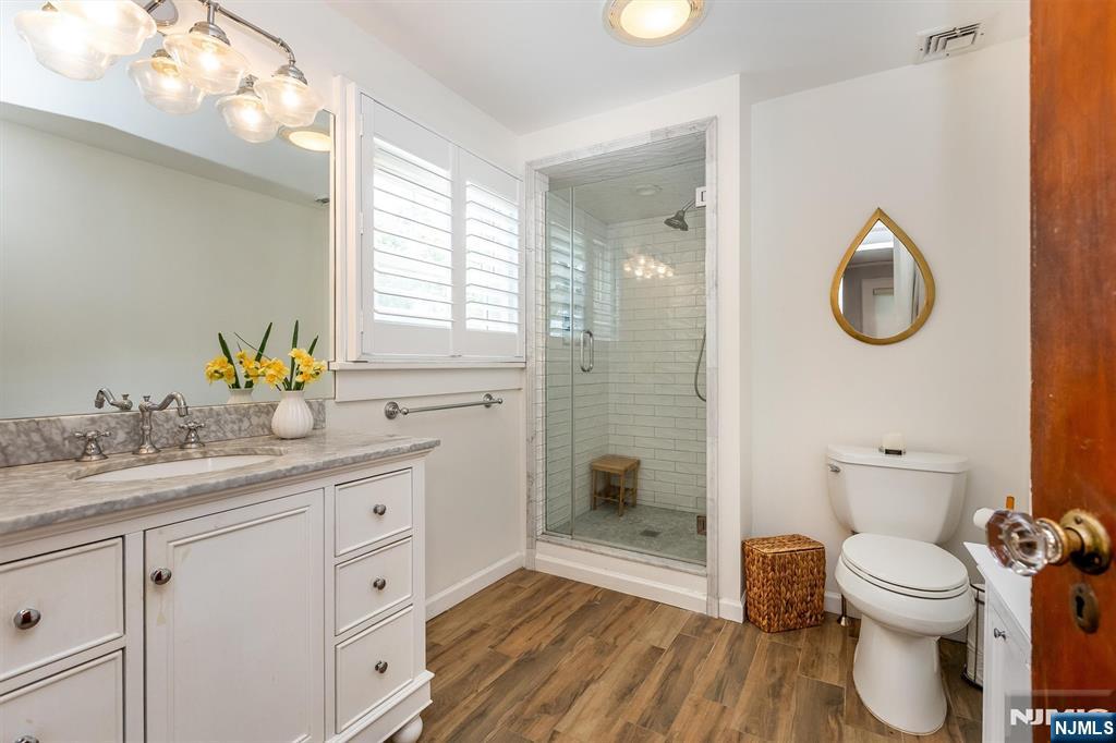 242 Forest Avenue Glen Ridge, NJ 07028 - Photo 28 of 49