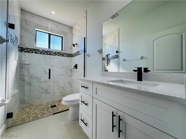 $1,850 | 3948 20th Street West, Lehigh Acres, FL 33971