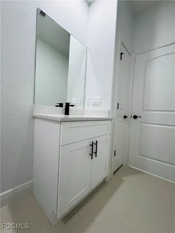 $1,850 | 3948 20th Street West, Lehigh Acres, FL 33971