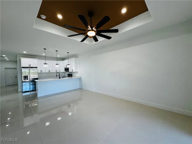 $1,850 | 3948 20th Street West, Lehigh Acres, FL 33971