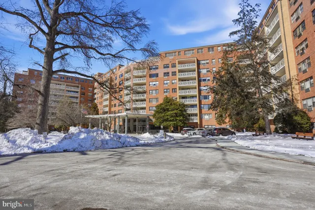 $98,900 | 7900 Old York Road, Unit 208B, Elkins Park, PA 19027