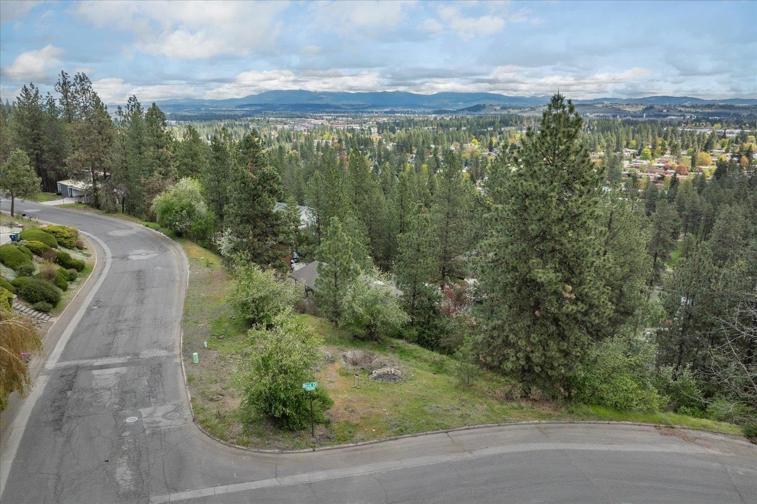 7516 North Walnut Street Spokane, WA 99208 - Photo 5 of 26