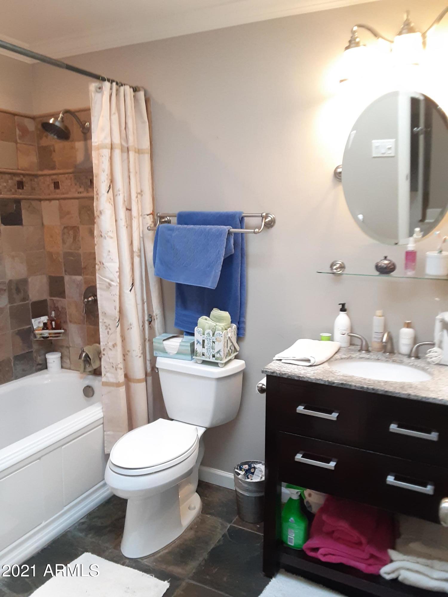 112 West Boca Raton Road Phoenix, AZ 85023 - Photo 26 of 48 Hall Bath