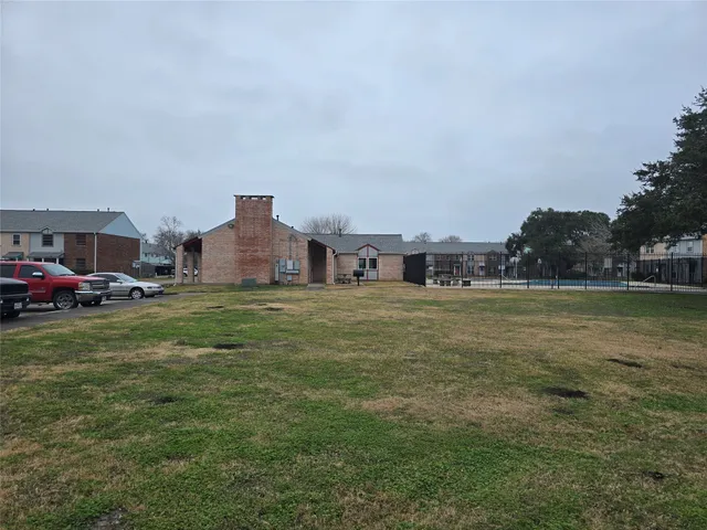 a house view with a garden space