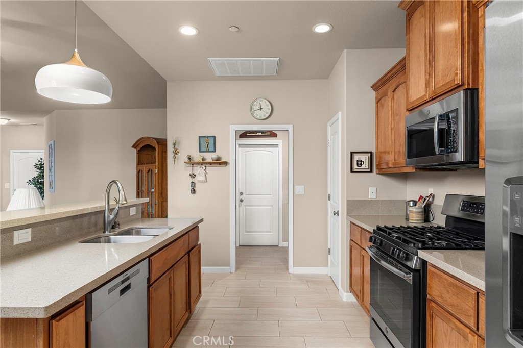 3426 Padre Lane Chico, CA 95973 - Photo 9 of 41