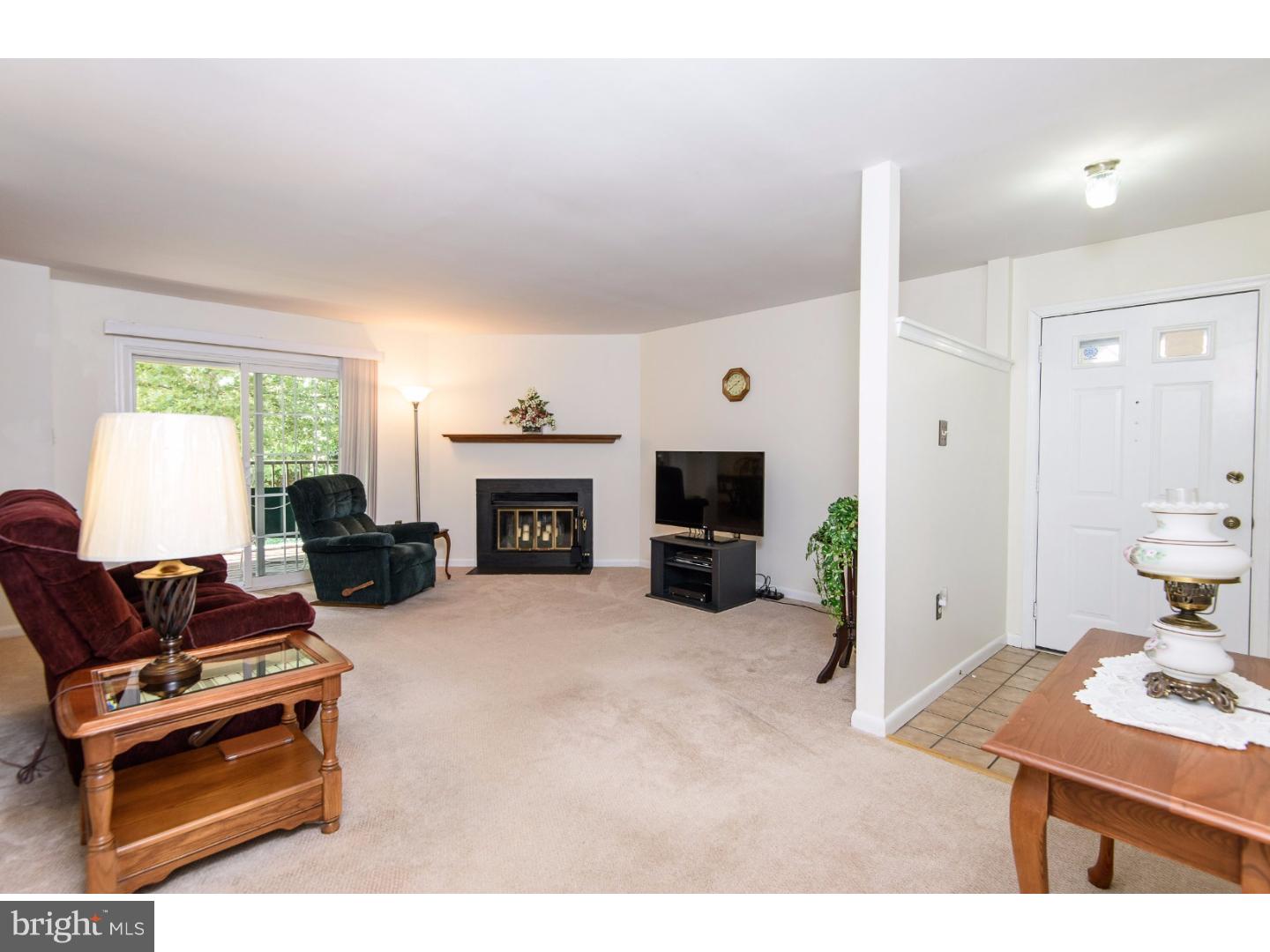 224 Valley Stream Lane Chesterbrook, PA 19087 - Photo 5 of 20 Gallery Image 5
