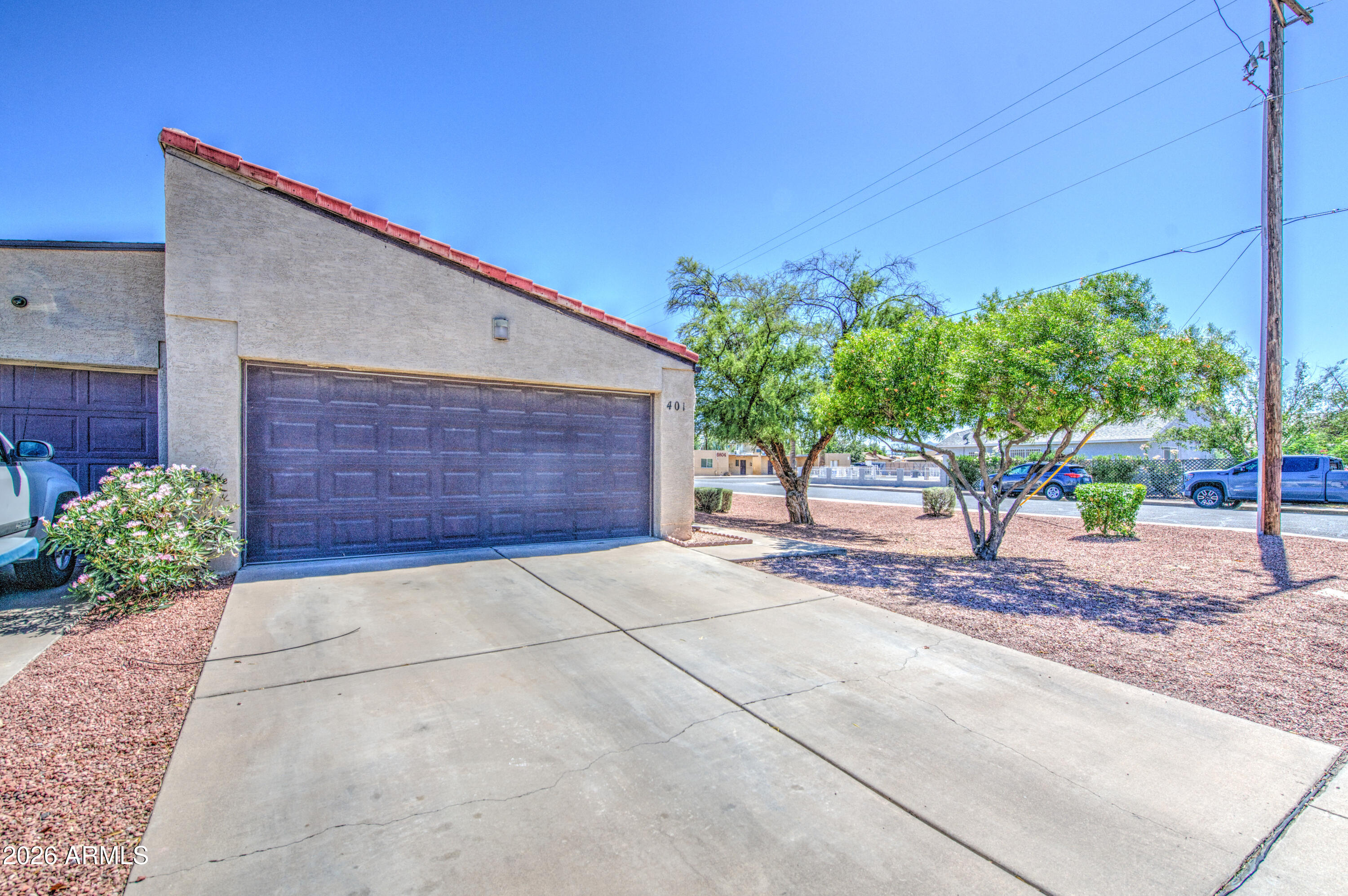 401 East Pecan Road Phoenix, AZ 85040 - Photo 1 of 21