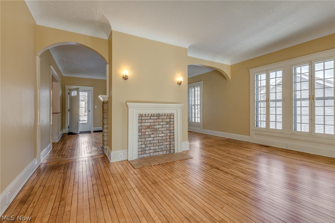 7400 Lake Road East Madison, OH 44057 - Photo 5 of 35 Gallery Image 5